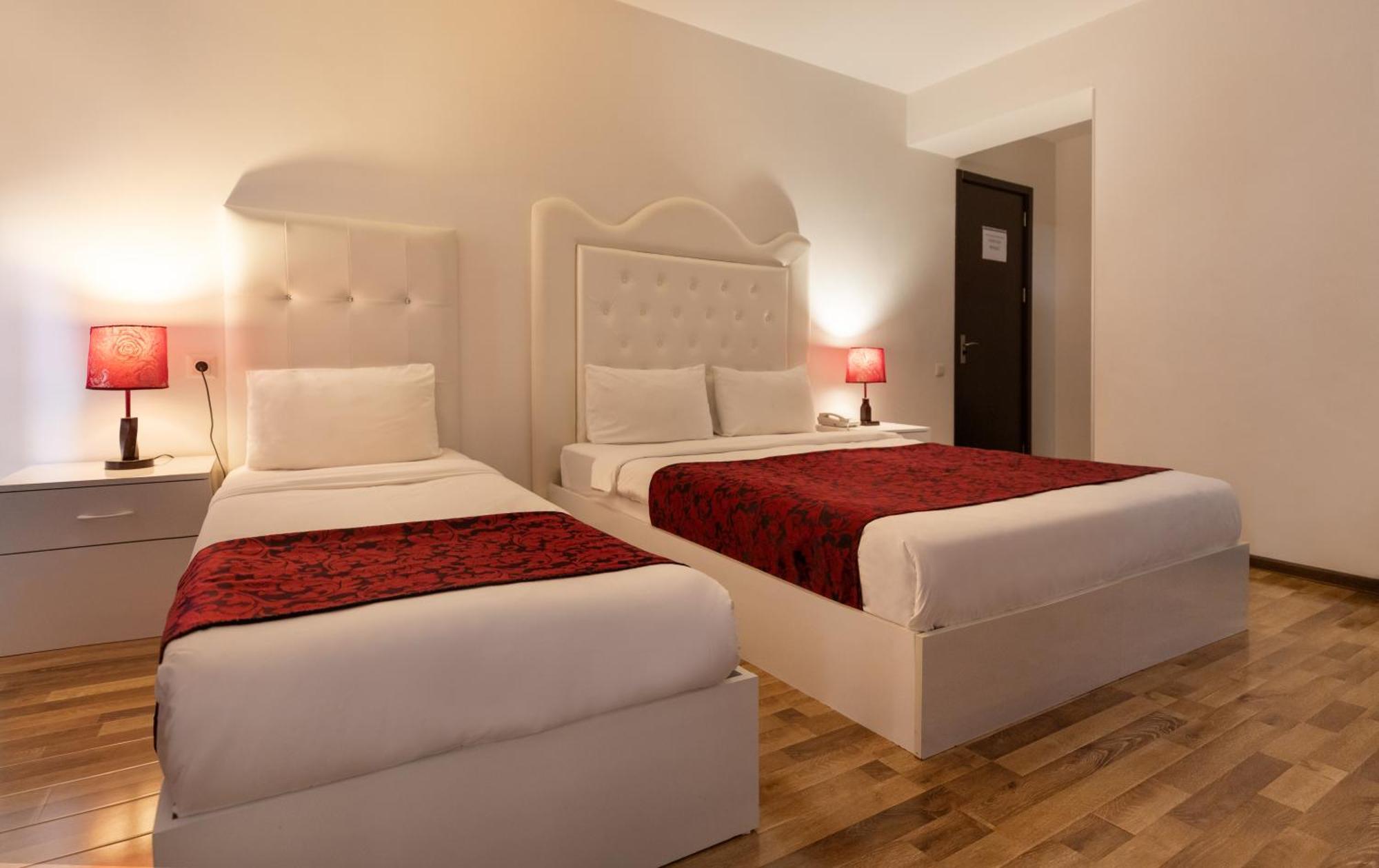 Hotel Grand Palace Tbilisi Værelse billede